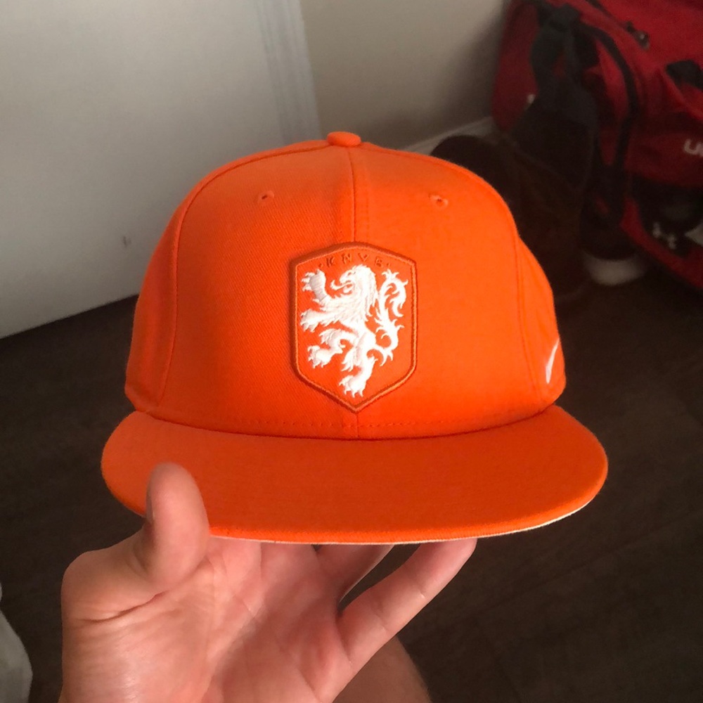 Nike true hat